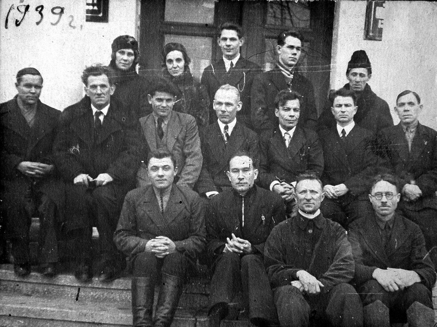 Преподаватели и студенты-выпускники Учительского института. 1939 г.