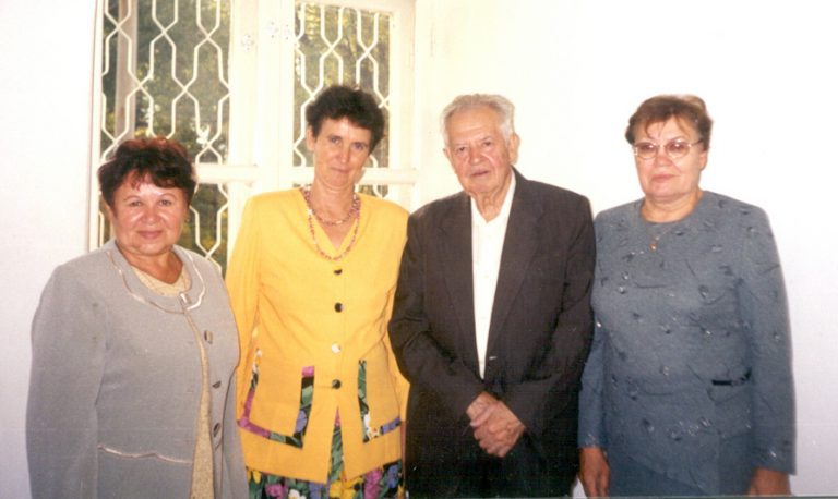 З. В. Губернаторова, Н. И. Одинцова, В. Е. Бенедиктов, М. П. Максисмова, 2003 г.